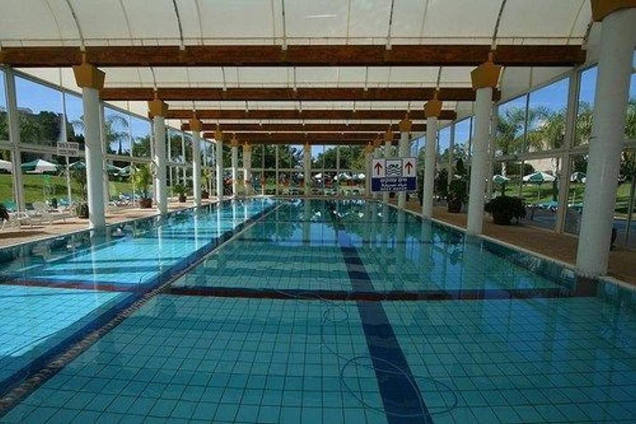 Caesars Place Sea View 2Br Neot Golf Caesarea Bagian luar foto