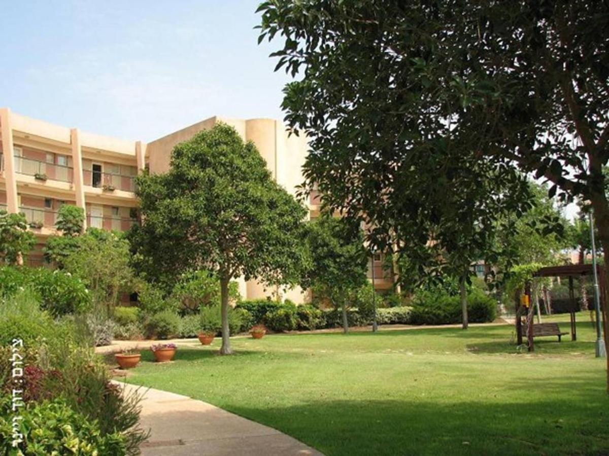 Caesars Place Sea View 2Br Neot Golf Caesarea Bagian luar foto